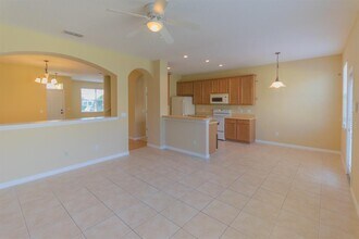 2247 J Lawson Blvd in Orlando, FL - Building Photo - Building Photo