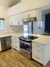 9599 N Crestone Dr in Tucson, AZ - Building Photo - Building Photo