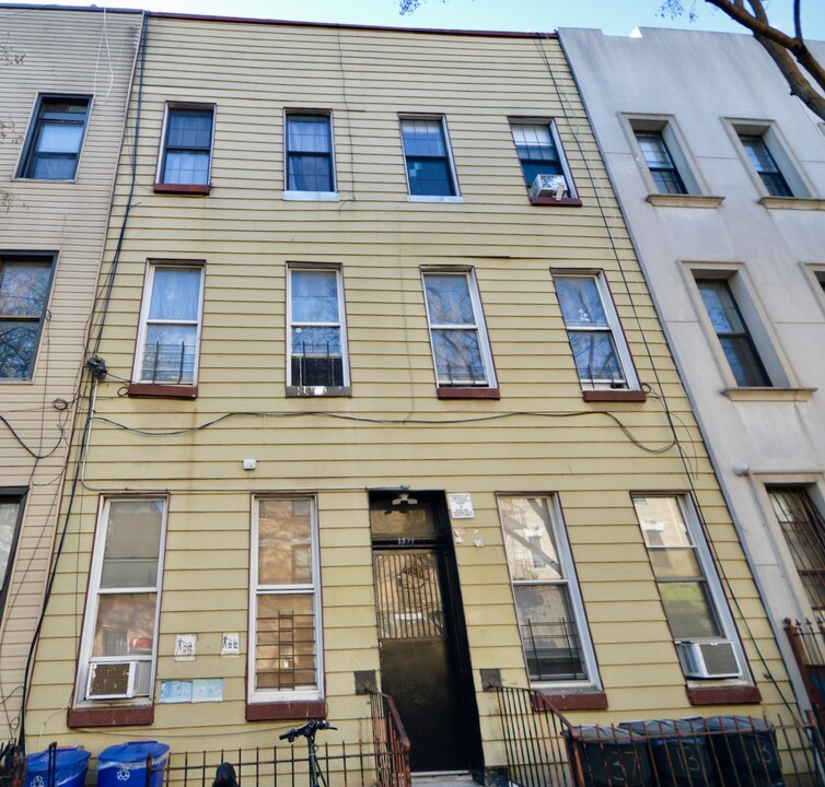 1371 Greene Ave in Brooklyn, NY - Building Photo