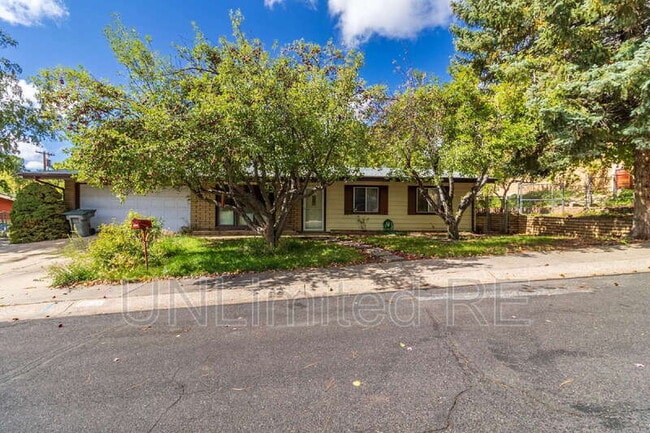 3417 N Dyer St in Flagstaff, AZ - Building Photo - Building Photo