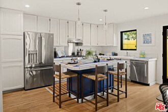 2613 5th St in Santa Monica, CA - Building Photo - Building Photo