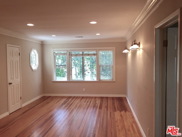 449 S Doheny Dr, Unit 451