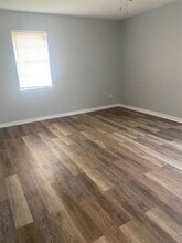 4498 Wooddale Ave in Memphis, TN - Building Photo - Building Photo