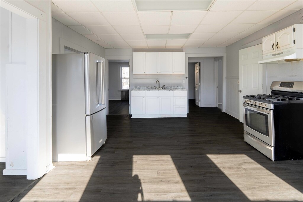 30 Chestnut St in Fitchburg, MA - Building Photo