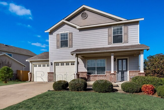 property at 3016 Wakecrest Dr