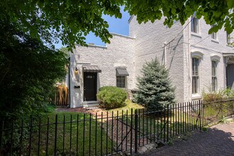 1621 Story Ave in Louisville, KY - Building Photo - Building Photo