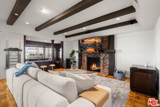 3722 Alonzo Ave in Los Angeles, CA - Building Photo - Building Photo