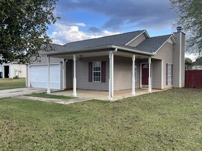 100 Green Lea Ln in New Market, AL - Building Photo - Building Photo