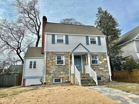 1228 N Stuart St in Arlington, VA - Building Photo