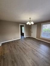 5825 2nd Ln in Knoxville, TN - Building Photo - Building Photo