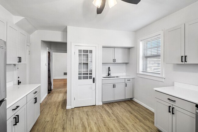 4763-4765 Goethe Ave-Unit -4765 - 1F in St. Louis, MO - Building Photo - Building Photo