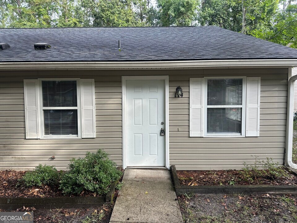 114 E Lakemont Dr in Kingsland, GA - Building Photo