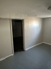 7007 Paisley Dr in St. Louis, MO - Building Photo - Building Photo