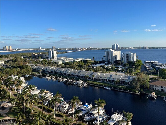 3345 N Key Dr in North Fort Myers, FL - Building Photo - Building Photo