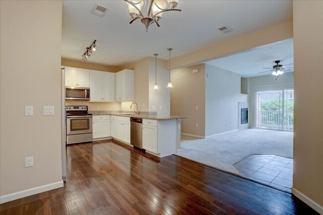 property at 804 Summer Hawk Dr