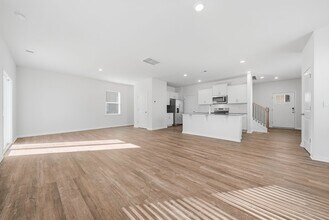 1366 37th Ave Lane NE in Hickory, NC - Building Photo - Building Photo