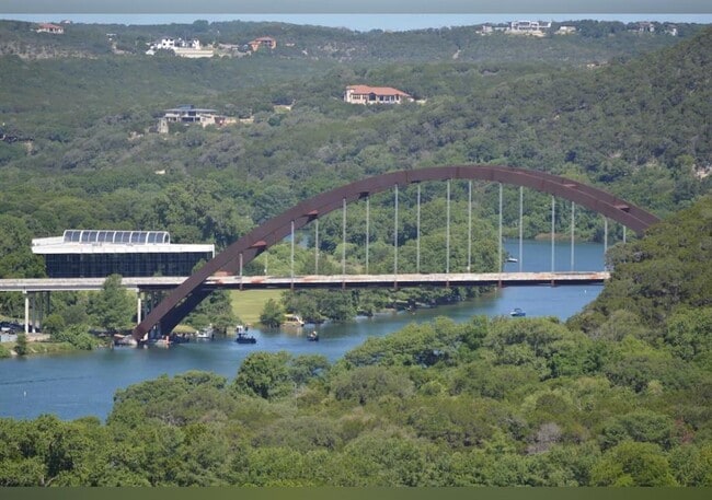 5924 Lookout Mountain Dr in Austin, TX - Building Photo - Building Photo