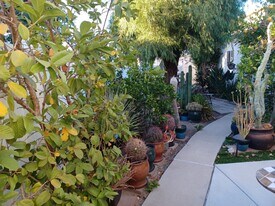 7649 Beckett St in Los Angeles, CA - Building Photo