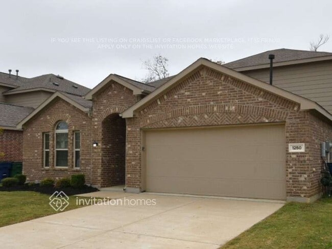 1250 Acmite Ave in Aubrey, TX - Building Photo - Building Photo