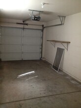 245 F St in Los Banos, CA - Building Photo - Building Photo