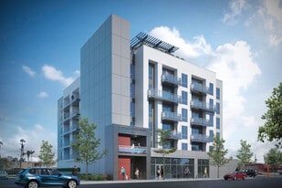 Vadara West in San Diego, CA - Building Photo