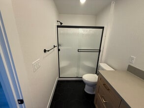 6921 Talloc Ave SE in Salem, OR - Building Photo - Building Photo