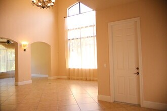10345 Medicis Pl in Wellington, FL - Foto de edificio - Building Photo