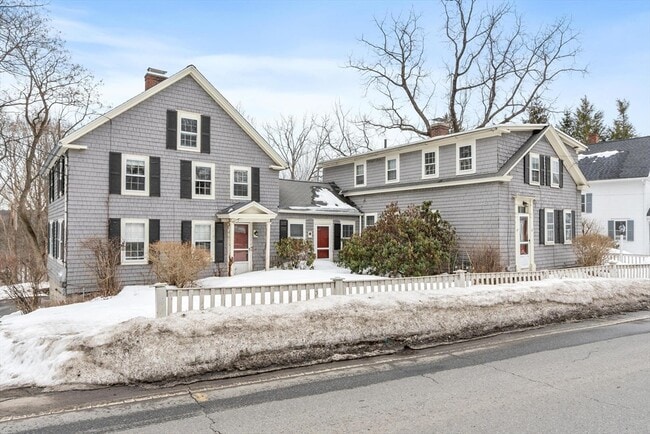 property at 18 Ayer Rd