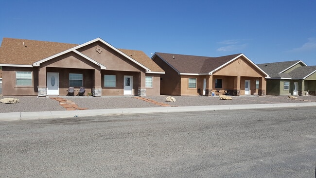 property at 1505 S Cherry St