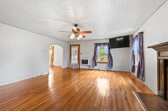 108 Patton Ave in Canton, NC - Building Photo - Building Photo