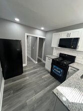 510 McClellan St in Philadelphia, PA - Building Photo - Building Photo