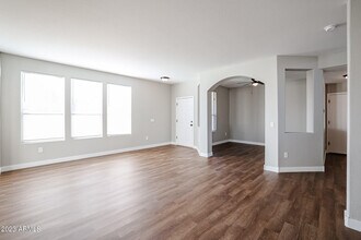 13441 W Rose Ln in Litchfield Park, AZ - Building Photo - Building Photo