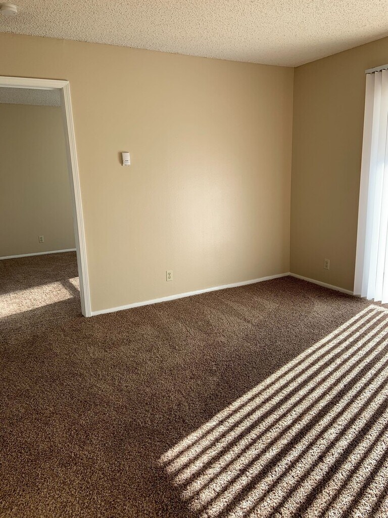 Indian Springs Apartments El Paso, TX Apartments