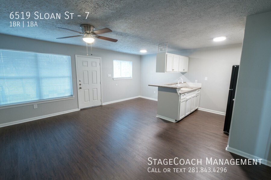 6519 Sloan St, Unit 7 in Houston, TX - Building Photo