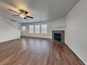 16973 Scenic Knoll in Conroe, TX - Building Photo - Building Photo