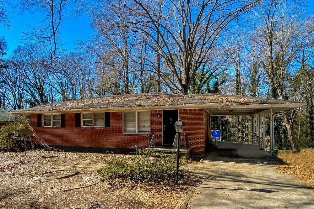 552 Shellnut Dr in Forest Park, GA - Building Photo