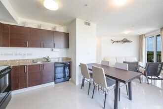 2701 SW 3rd Ave in Miami, FL - Building Photo - Building Photo