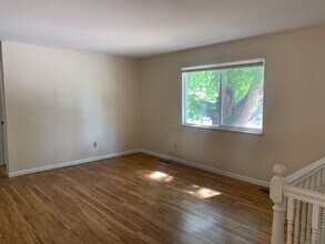 320 Del Clair Rd in Fort Collins, CO - Building Photo - Building Photo