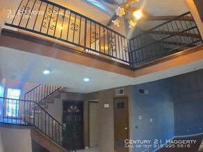 3120 Voss Dr-Unit -Unit B in El Paso, TX - Foto de edificio - Building Photo