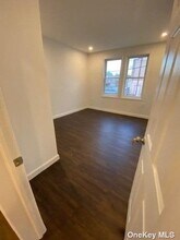 79-78 77th Rd in Queens, NY - Building Photo - Building Photo
