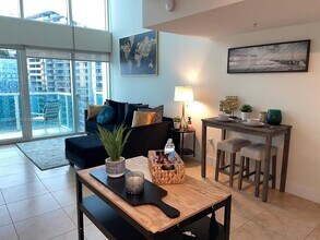 41 SE 5th St in Miami, FL - Building Photo - Building Photo