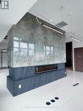 188 Fairview Mall Dr in Toronto, ON - Building Photo - Building Photo