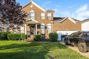 1245 Blairfield Dr in Nashville, TN - Building Photo