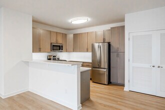 Rivendell Meadows in Piscataway, NJ - Foto de edificio - Interior Photo