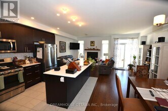 257 Finsbury Ave in Ottawa, ON - Building Photo - Building Photo