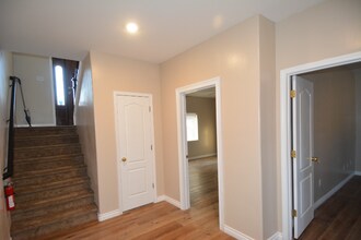 408 Brite Meadow Ct in Bakersfield, CA - Building Photo - Building Photo