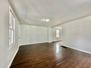 10 Kensington St in New Haven, CT - Building Photo - Building Photo