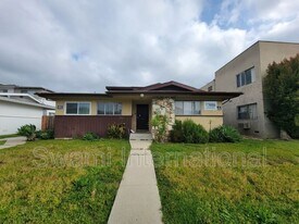 2717 141st Pl in Gardena, CA - Building Photo