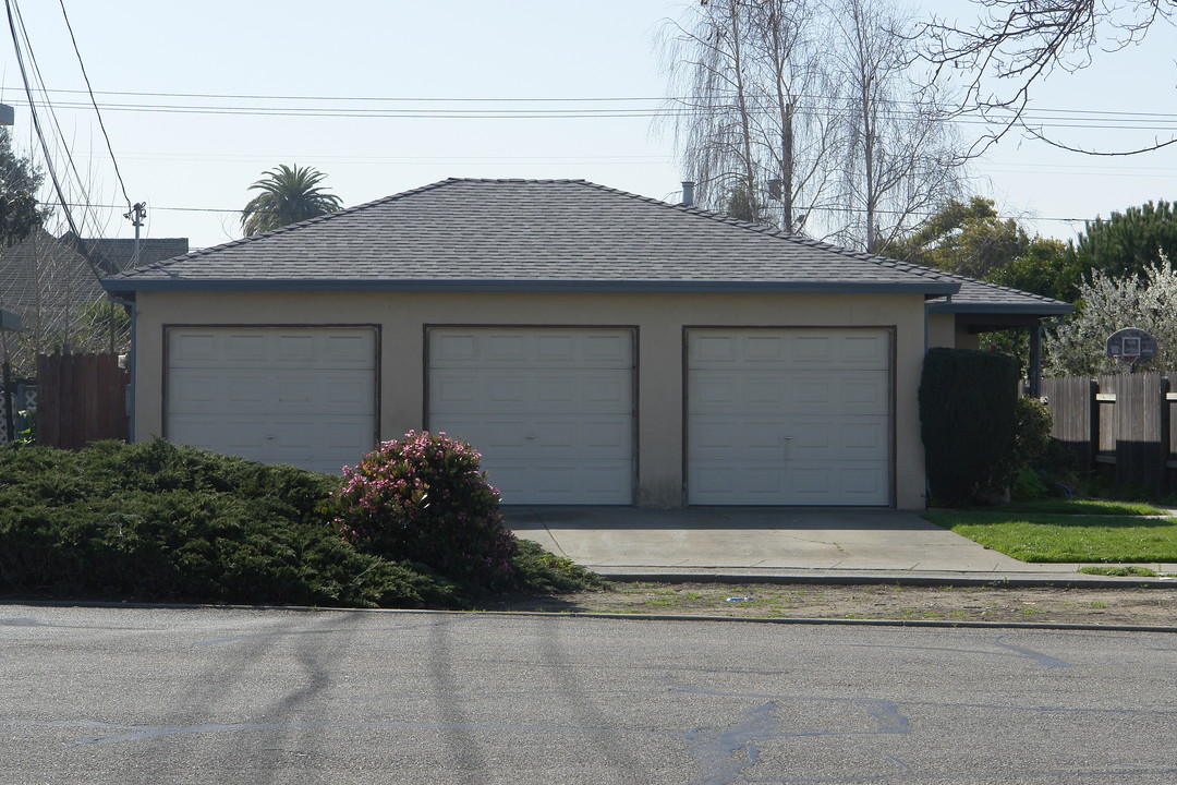 424 Marshall Way in Alameda, CA - Building Photo