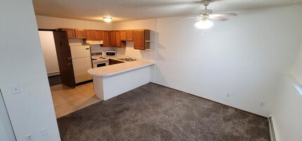 1112 Portland Dr in Bismarck, ND - Building Photo - Building Photo